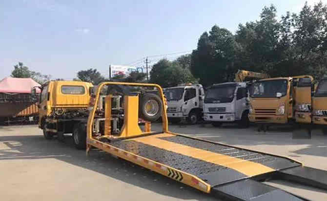 蒲江汽车中途维修案例